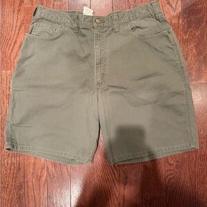 Carhartt olive shorts 38 original fit
